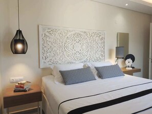 1 bedroom, iron/ironing board, WiFi, bed sheets - Cozy Villa with Sea View, Private Balcony & Terrace (Crete)