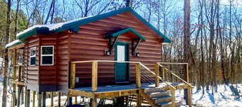 NEW! Couple's Luxury TreeHouse - Hot Springs