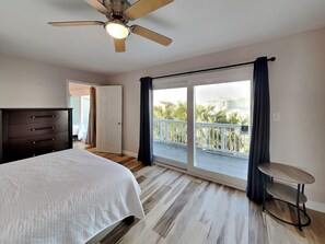 4 عدّة غرف نوم ومكواة/لوح كي وواي فاي وملاءات أسرّة