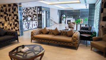 Sala de estar en el lobby