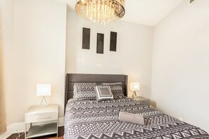 2 Schlafzimmer, Bügeleisen/Bügelbrett, WLAN, Bettwäsche