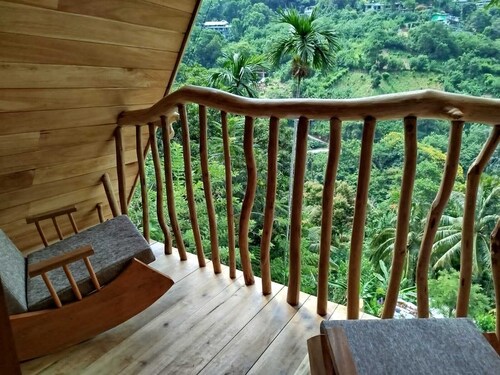 Aframe, Lasitha Ella Treehouse