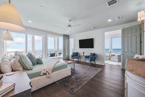 8 bedrooms, iron/ironing board, WiFi, bed sheets - Gulf-front luxury with infinity pool, direct beach access, game room, & elevator (Panama City Beach)