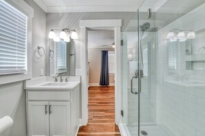 Shower, towels