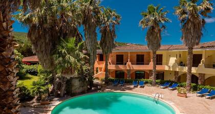 Residence mit Gemeinschaftspool in Palau