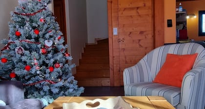 Comfortable gîte in the heart of the Pyrenees in a village close to activities