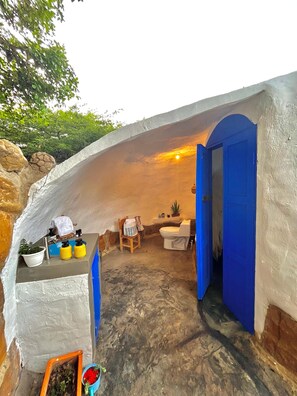 Exclusive Double Room, Mountain View | Bathroom | Towels, soap, shampoo, toilet paper - Bahareque Glamping (Barichara)