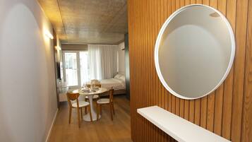 1 bedroom, Internet