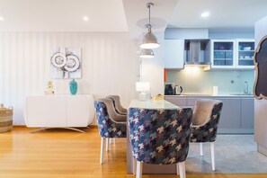 Interior - GuestReady - Ocean-View Retreat in Caniço (Caniço)