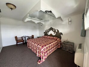 Chambre Simple Standard, 1 très grand lit