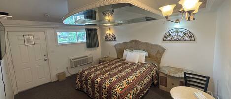 Standard-Einzelzimmer, 1 King-Bett | Kostenloses WLAN