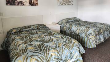 Standard Room, 2 Double Beds