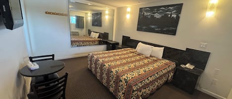 Chambre Simple Standard, 1 très grand lit | Wi-Fi gratuit