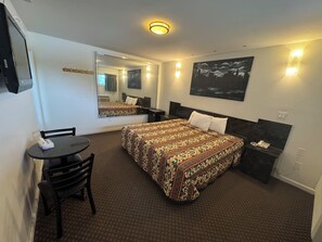 Standard Single Room, 1 King Bed