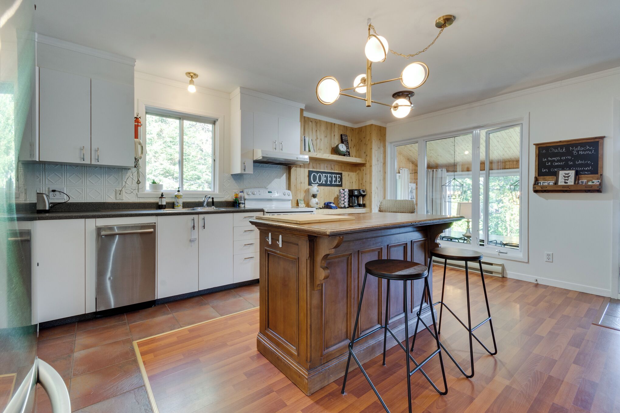 Microwave, oven, stovetop, dishwasher