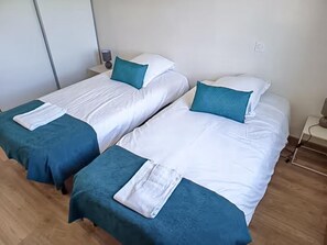 2 bedrooms, wheelchair access