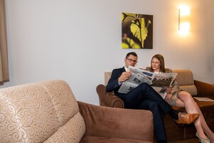 Comfort Double Room | In-room safe, desk, laptop workspace, iron/ironing board