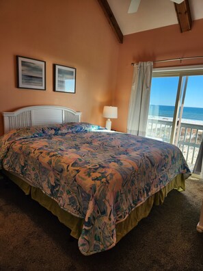 3 Schlafzimmer, Reisekinderbett, kostenloses WLAN, Bettwäsche