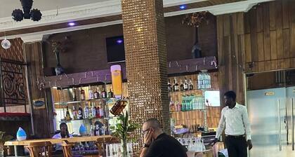 Freedom Palace HĂŽtel