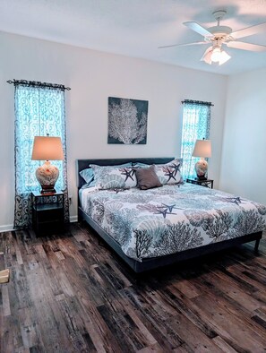 4 Schlafzimmer, Bügeleisen/Bügelbrett, kostenloses WLAN, Bettwäsche