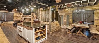 Hagrid's Escape Hut & 2 Escape Rooms Sleeps 15+