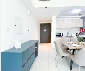 Enjoy a home away from home with a dining area, kitchenette, and cozy seating space.