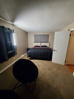 3 Schlafzimmer, Schreibtisch, Bügeleisen/Bügelbrett, kostenloses WLAN