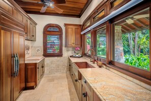 Talo, esteetön | 5 makuuhuonetta