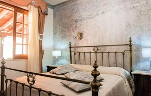 4 Schlafzimmer, kostenloses WLAN, Bettwäsche