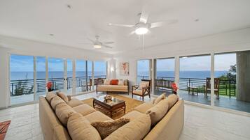 House | 6 bilik tidur