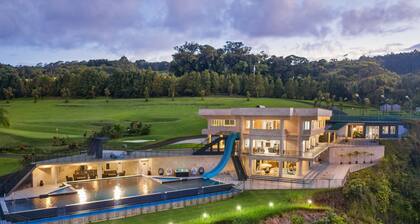 Waterfalling Estate in Ninole