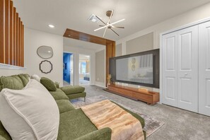 Smart TV - Disney Getaway! Private Pool & Themed Bedrooms. Book Now! #WC22 (Orlando)