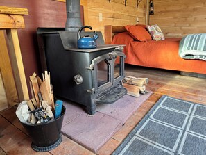 1 chambre, literie fournie