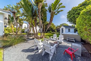 House | 3 bedrooms - Coastal Palm Haven - With Hot Tub (Carlsbad)