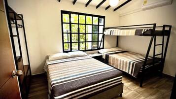 3 chambres, Wi-Fi, draps fournis