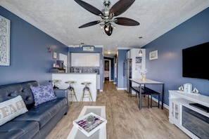 Interior - Beautiful Ocean Views at The Victorian (Galveston)