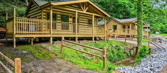 Group Getaway, Modern Cabins Sleep 16, Gatlinburg