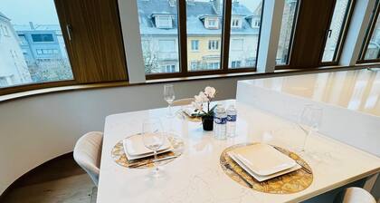 Beautiful one bedroom w balcony&parking