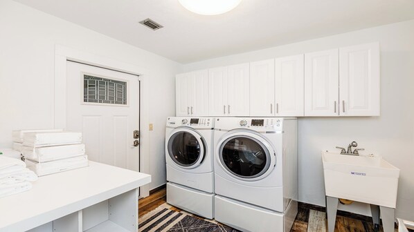 Unclassified image, 1 of 24, button