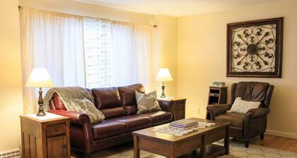 Cowtown Haven (Easy Access!)