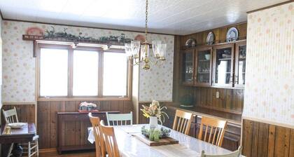 Circle H Farmhouse Retreat