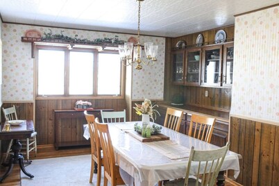 Circle H Farmhouse Retreat
