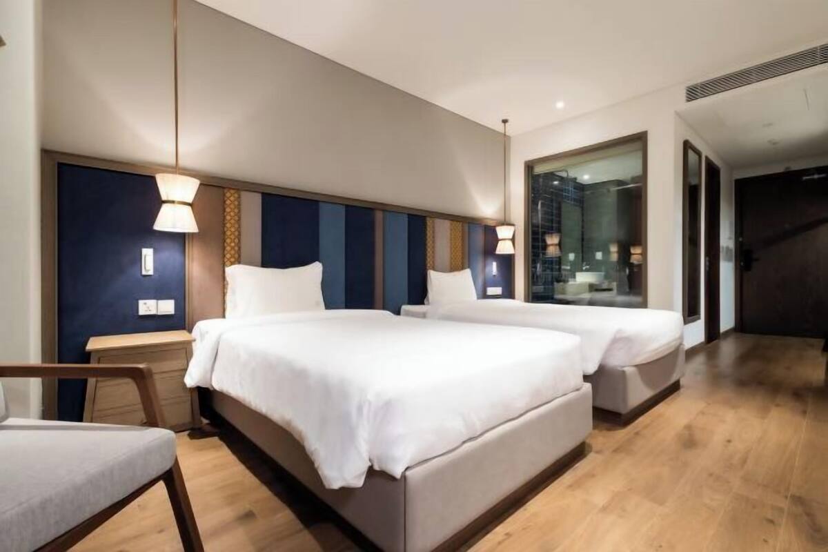 1 bedroom, premium bedding, down duvets, Tempur-Pedic beds