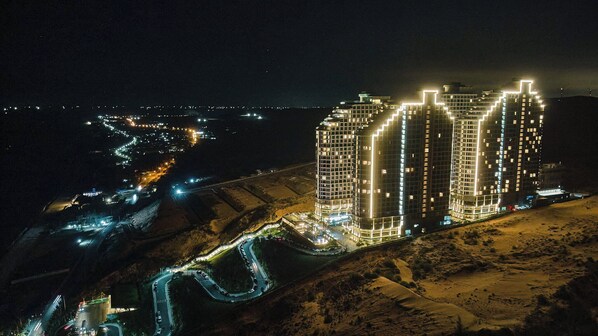 Front of property - evening/night
