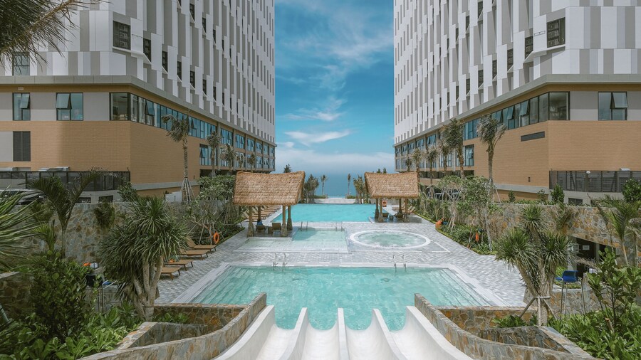 Mandala Desert Sand Beach View Apartments