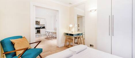 Apartment | 1 bedroom, iron/ironing board, free WiFi, bed sheets