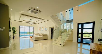 Calabura Villa - White House Modern Luxury Villa