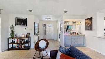 TV, fireplace, ping pong, offices