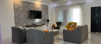 Smart Eco-Home with ambient gardens, smart features and great mountain views.