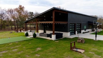 Extérieur